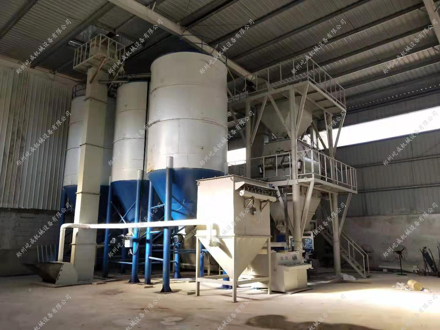 全自動(dòng)膩?zhàn)臃凵a(chǎn)線